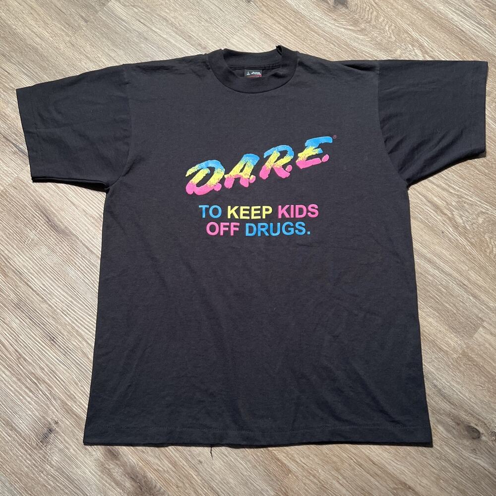 VTG 80s D.A.R.E. T-Shirt Size L Screen Stars Neon Rainbow Dare USA Single Stitch